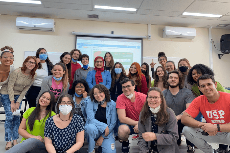 Começou! Mulheres: poder, Ciência e Universidade